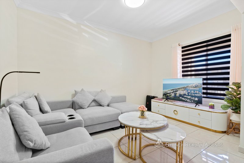 Photo - 299b Polding Street, Fairfield West NSW 2165 - Image 2