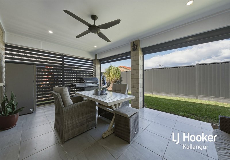 Photo - 29a Diane Parade, Kallangur QLD 4503 - Image 14