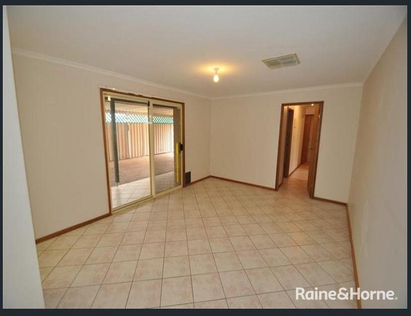Photo - 29A Finniss Street, Roxby Downs SA 5725 - Image 5