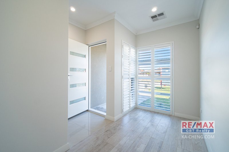 Photo - 29A Holilond Way, Morley WA 6062 - Image 4