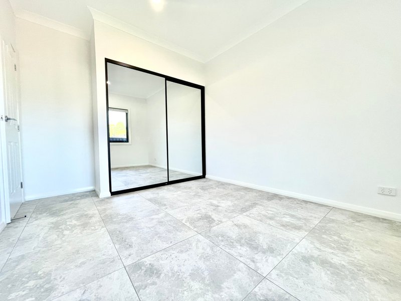 Photo - 29A Kenilworth Street, Miller NSW 2168 - Image 4