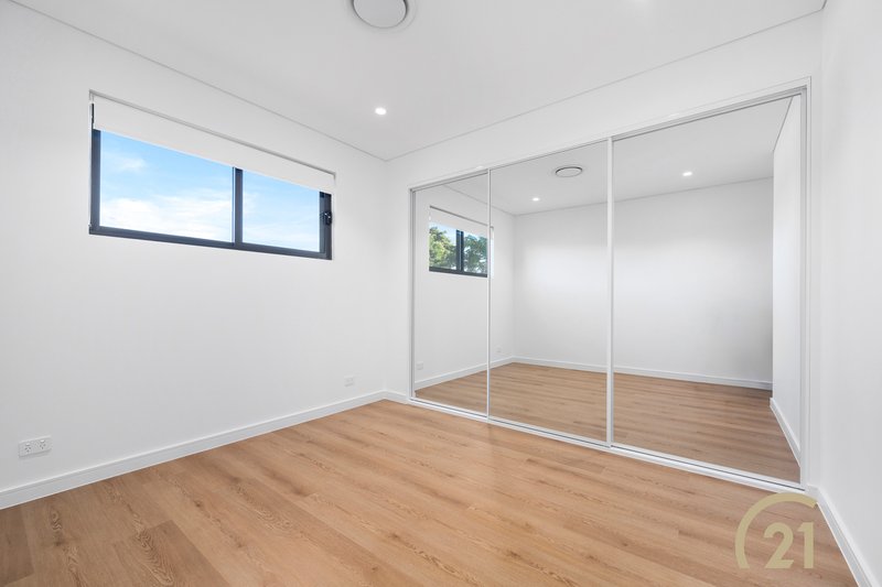 Photo - 29A Mcgowen Crescent, Liverpool NSW 2170 - Image 4