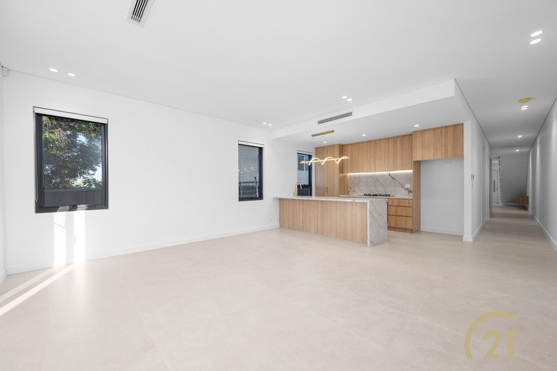 Photo - 29A Mcgowen Crescent, Liverpool NSW 2170 - Image 8