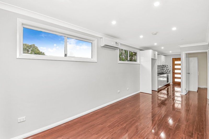 Photo - 29a Monaro Street, Seven Hills NSW 2147 - Image 3