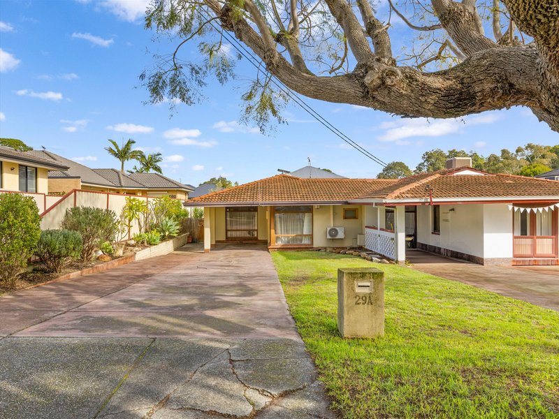 Photo - 29A Ochiltree Way, Kardinya WA 6163 - Image 2