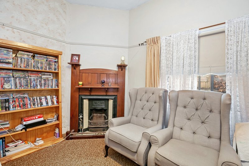 Photo - 29A Rennie Street, Thornbury VIC 3071 - Image 3