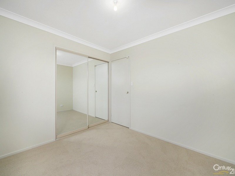 Photo - 29B Casey Crescent, Kariong NSW 2250 - Image 4