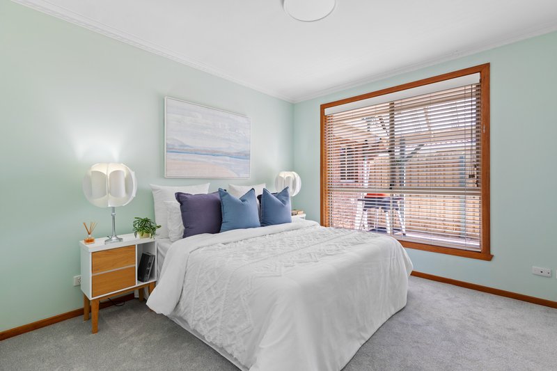 Photo - 29B Hotham Crescent, Hoppers Crossing VIC 3029 - Image 7