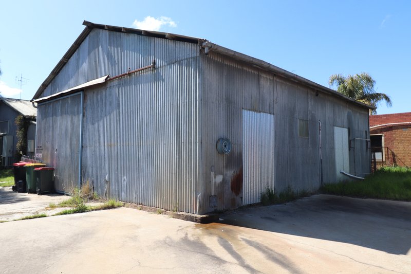 Photo - 2A & 2B School Street, Rushworth VIC 3612 - Image 3