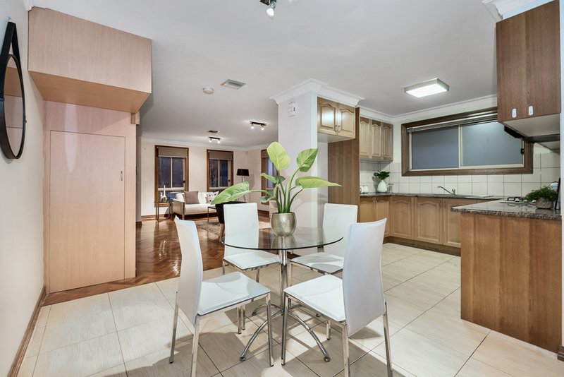 Photo - 2A Aberdeen Street, Reservoir VIC 3073 - Image 4