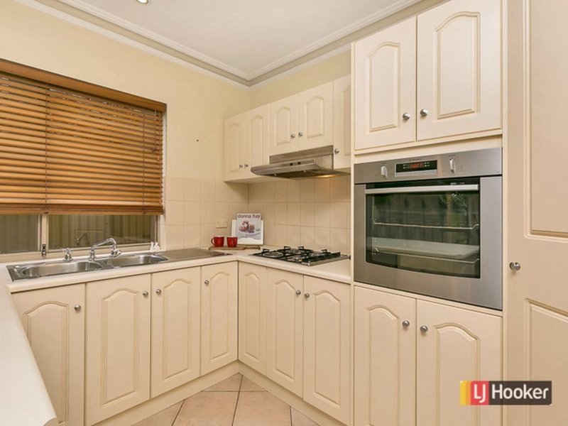 Photo - 2A Aboyne Road, Lower Mitcham SA 5062 - Image 5