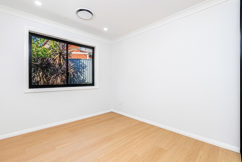 Photo - 2a Aruma Avenue, Kellyville NSW 2155 - Image 5