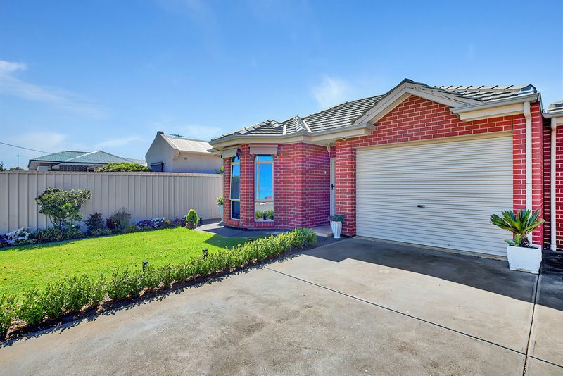 Photo - 2a Bernard Street, Findon SA 5023 - Image 2