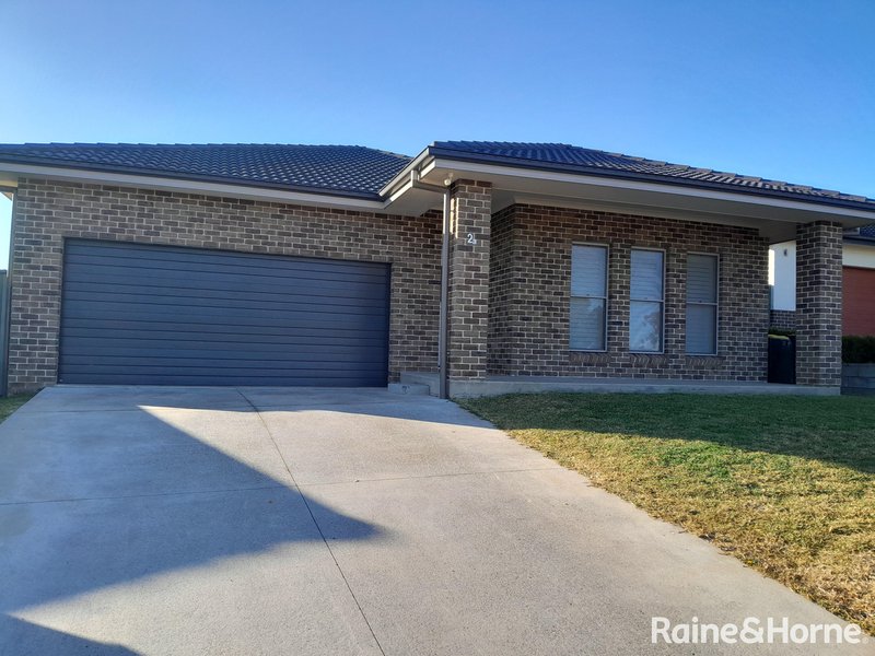 2a Bishop Kennedy Close, Oxley Vale NSW 2340