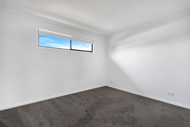 Photo - 2a Bowden Street, Hoppers Crossing VIC 3029 - Image 10