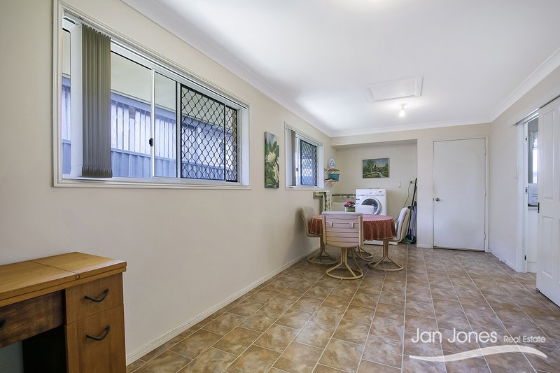 Photo - 2A Bright Ave , Clontarf QLD 4019 - Image 14