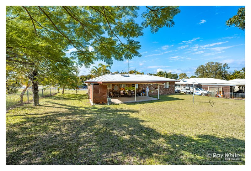 Photo - 2A Buxton Drive, Gracemere QLD 4702 - Image 16