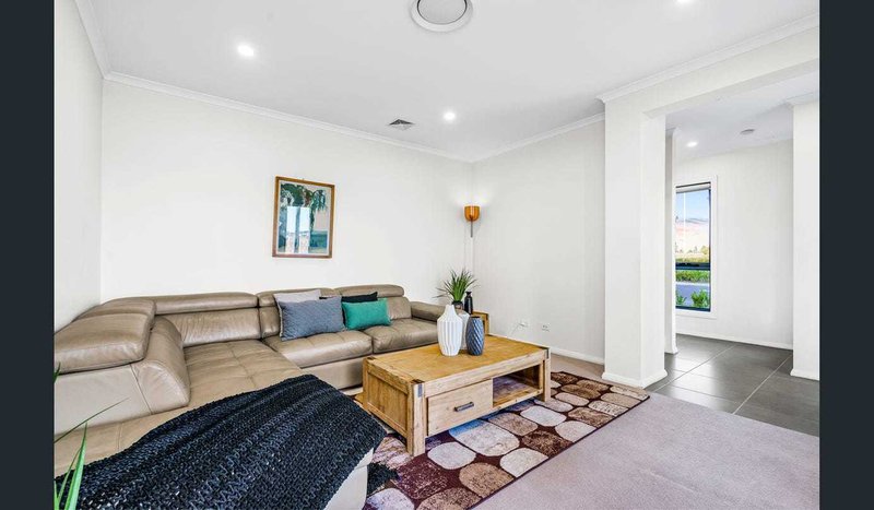 Photo - 2A Cassinia Avenue, Marsden Park NSW 2765 - Image 2