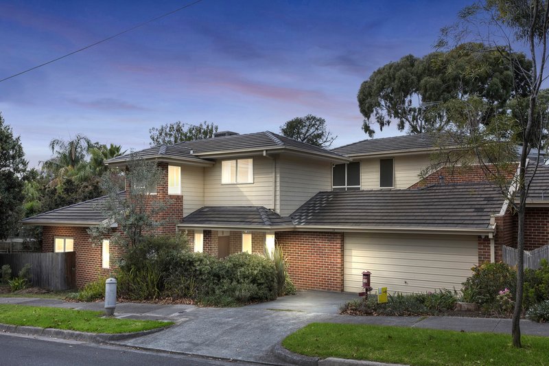 2a Caversham Court, Nunawading VIC 3131