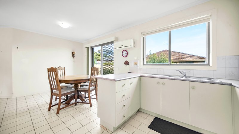 Photo - 2A Christine Court, Noble Park VIC 3174 - Image 5