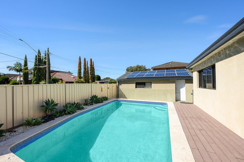 Photo - 2A Chuter Avenue, Monterey NSW 2217 - Image 6