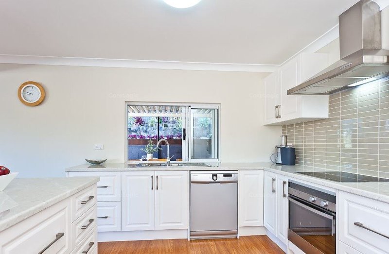Photo - 2a Daniel Court, Scarborough QLD 4020 - Image 6