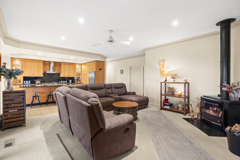 Photo - 2A Greenland Drive, Drouin VIC 3818 - Image 12