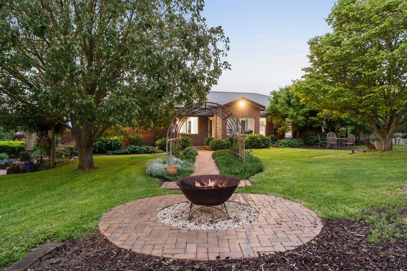 Photo - 2A Greenland Drive, Drouin VIC 3818 - Image 22