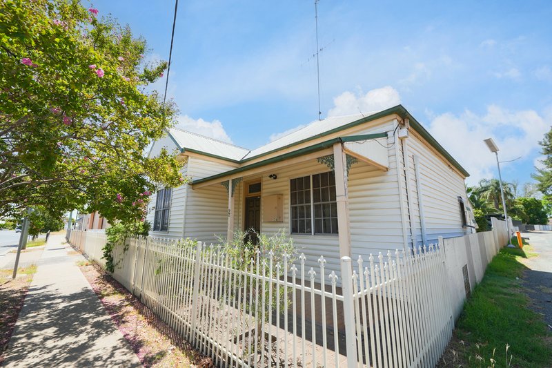 2A Grenfell Street, Parkes NSW 2870