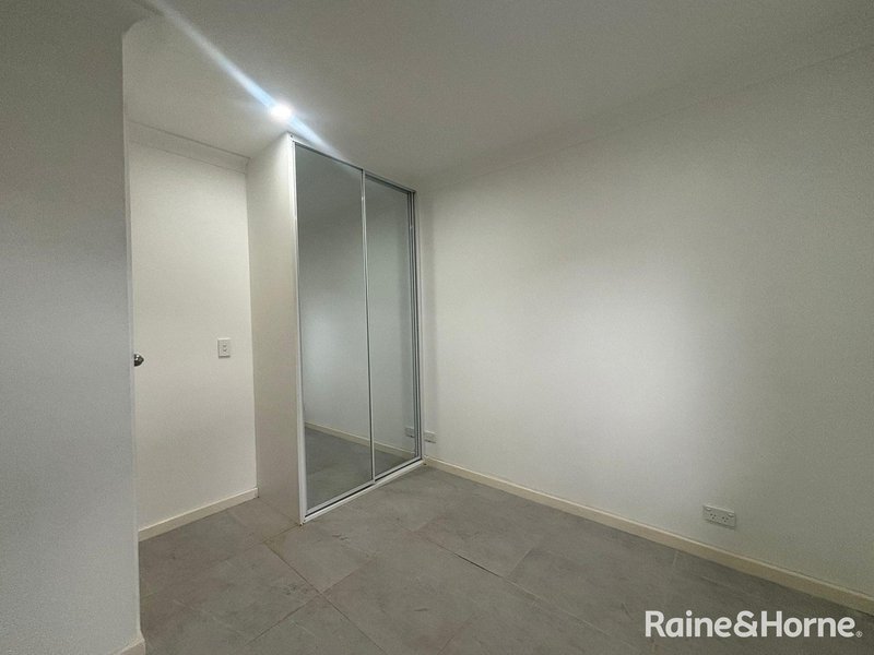 Photo - 2A Guildford Place, Leumeah NSW 2560 - Image 5