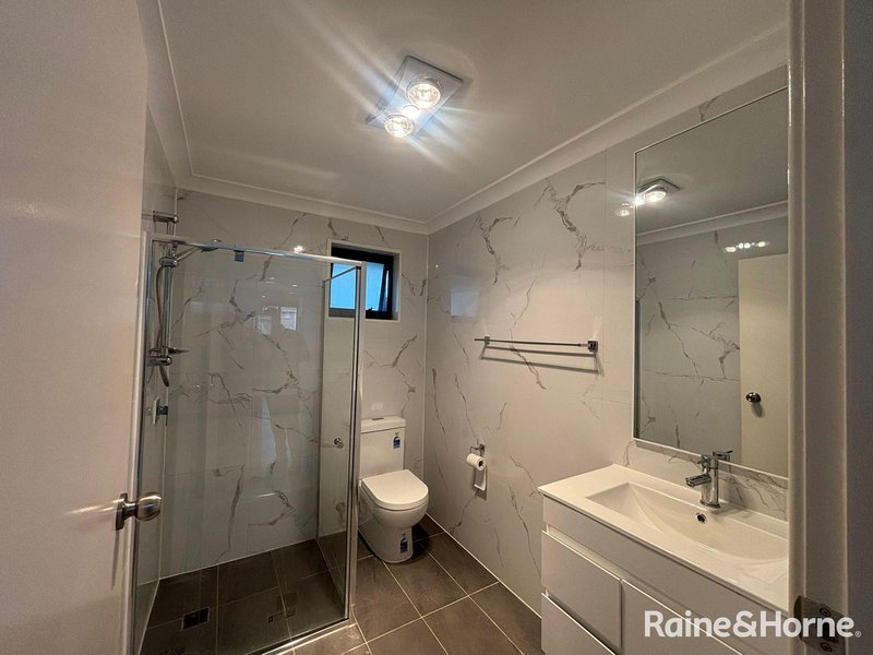 Photo - 2A Guildford Place, Leumeah NSW 2560 - Image 6