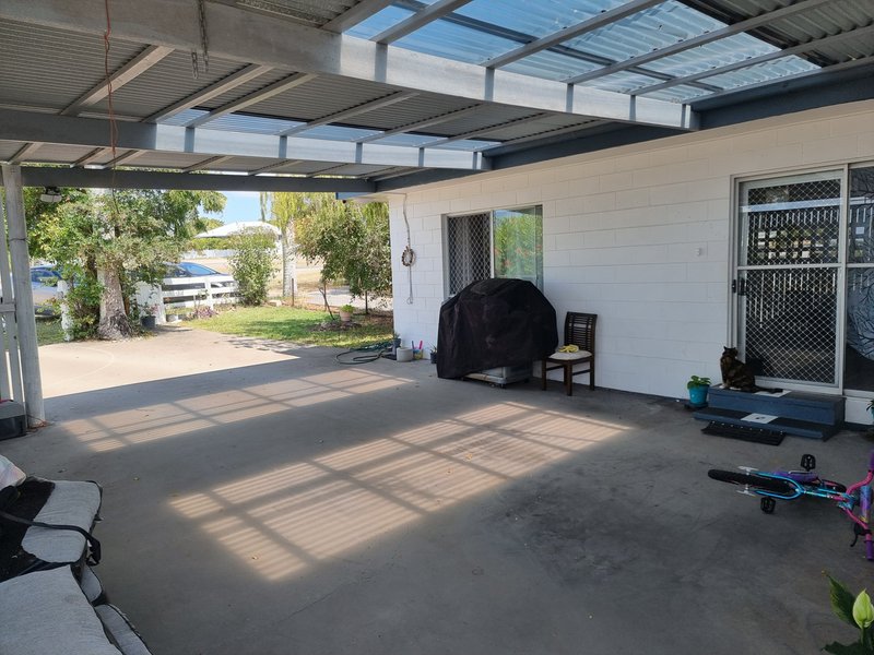 Photo - 2A Hay Street, Bowen QLD 4805 - Image 13