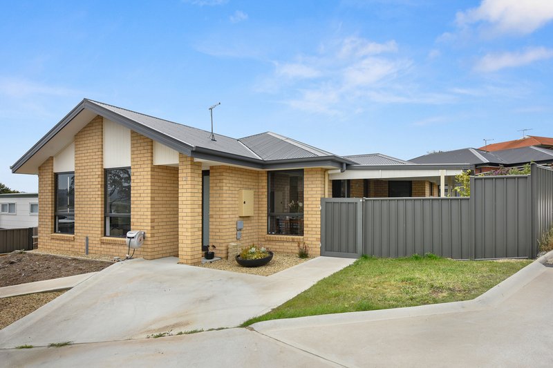 2A Heron Crescent, Midway Point TAS 7171