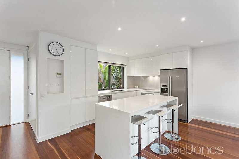 Photo - 2A Hodgson Street, Templestowe Lower VIC 3107 - Image 3