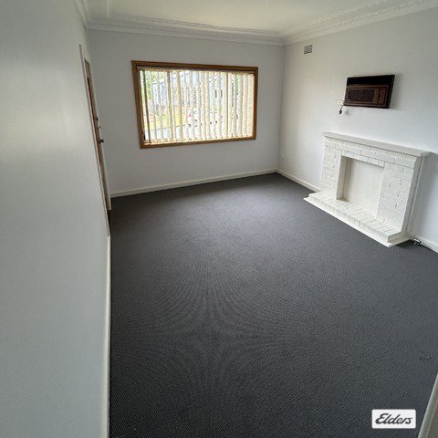 Photo - 2a Hurt Street, West Wollongong NSW 2500 - Image 4