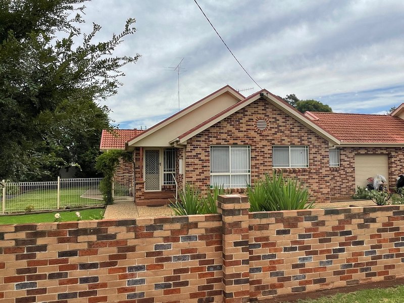 2a Illilliwa Street, Griffith NSW 2680