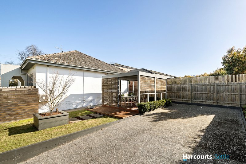 Photo - 2a Johnston Street, Ashburton VIC 3147 - Image 10