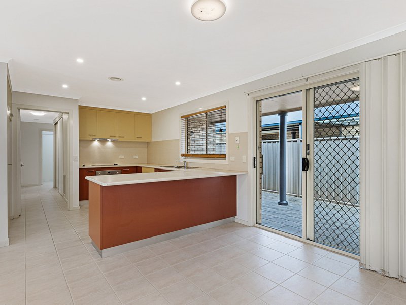 Photo - 2A Kathleen Court, Wangaratta VIC 3677 - Image 3