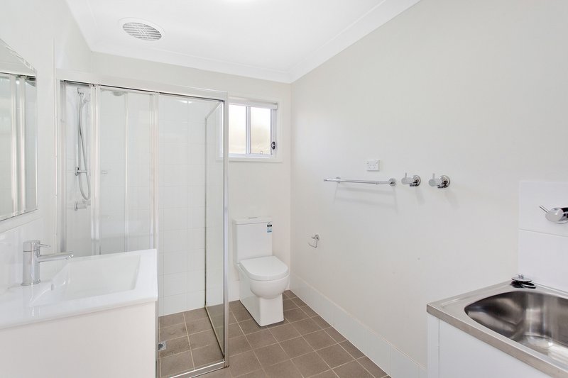 Photo - 2A Kempbridge Avenue, Seaforth NSW 2092 - Image 5