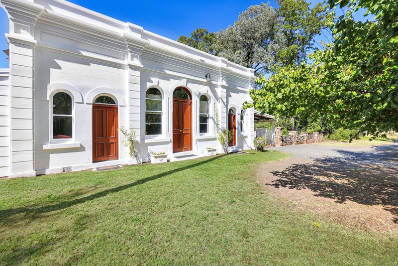Photo - 2A King George V Avenue, Tamworth NSW 2340 - Image 2