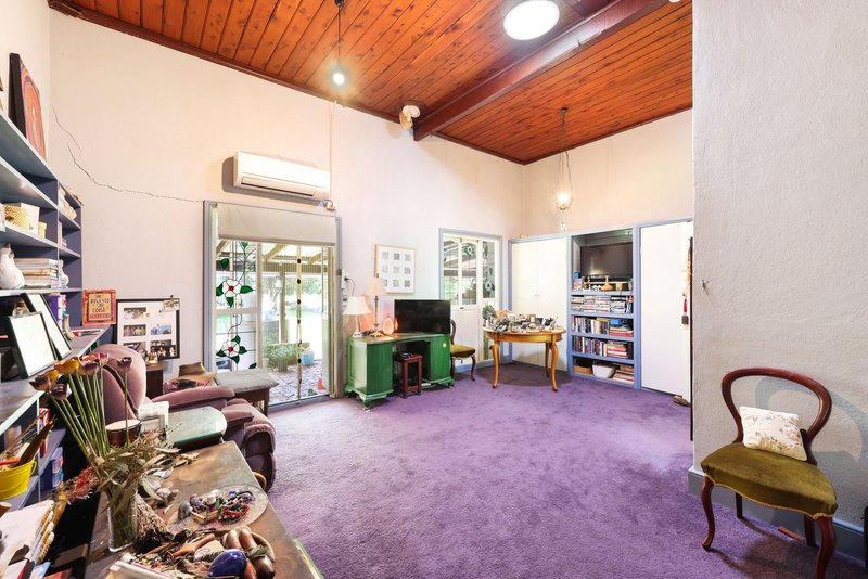 Photo - 2A King George V Avenue, Tamworth NSW 2340 - Image 5