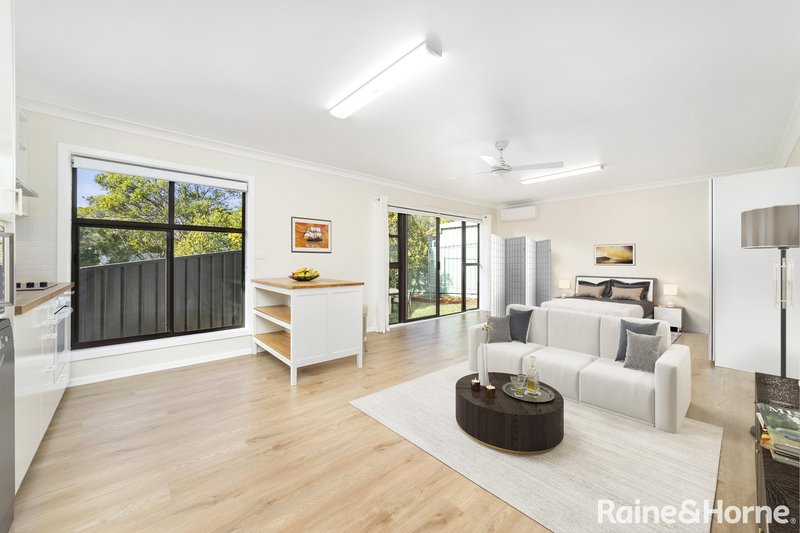 Photo - 2a Longview Crescent, Stanwell Tops NSW 2508 - Image 2