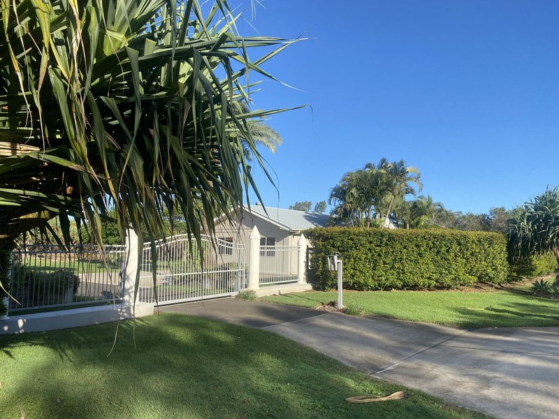 Photo - 2a Louise Drive, Beachmere QLD 4510 - Image 2