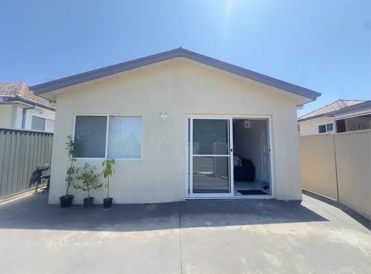 Photo - 2A Market Street, Smithfield NSW 2164 - Image 1