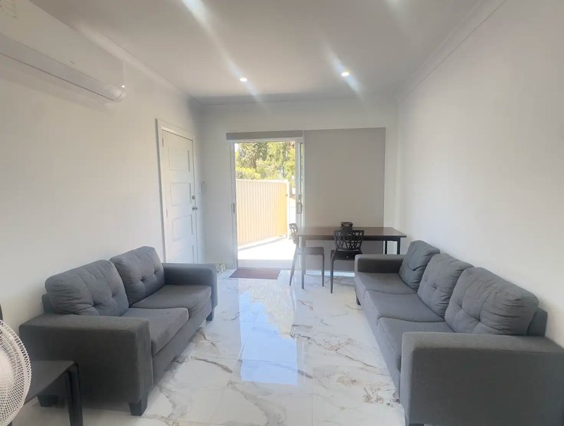 Photo - 2A Market Street, Smithfield NSW 2164 - Image 2