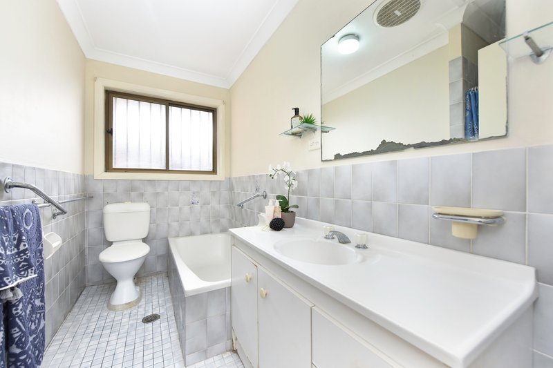 Photo - 2A Mazepa Place, Lidcombe NSW 2141 - Image 6