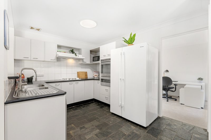 Photo - 2A Mosman Place, Barden Ridge NSW 2234 - Image 6