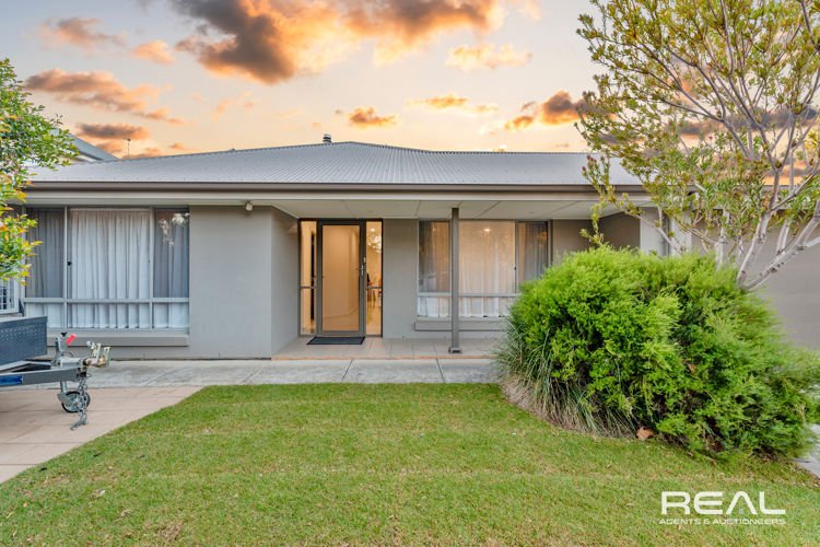 Photo - 2A Musgrave Avenue, Banksia Park SA 5091 - Image 2