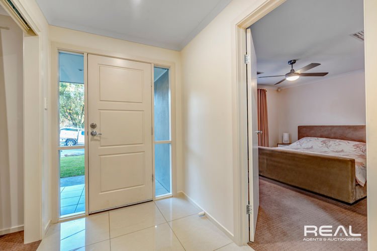 Photo - 2A Musgrave Avenue, Banksia Park SA 5091 - Image 6