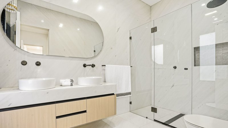 Photo - 2A Nioka Court, Oatlands NSW 2117 - Image 10